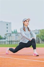 南昌马术俱乐部骑手包揽武汉马运会场地障碍60-80CM级别个人赛冠亚军